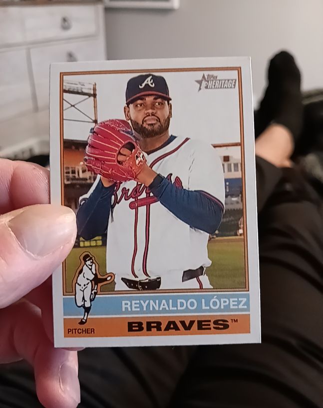 2025 Topps Heritage #19 Reynaldo López — front