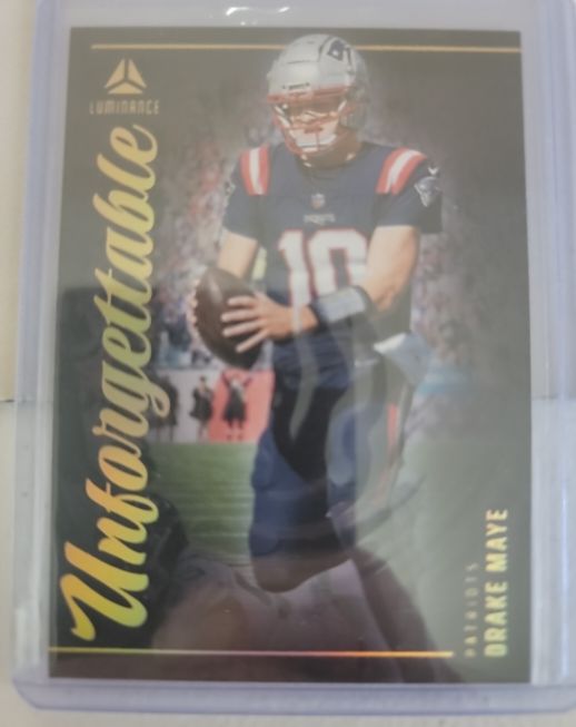 2025 Panini Luminance #11 Drake Maye — front