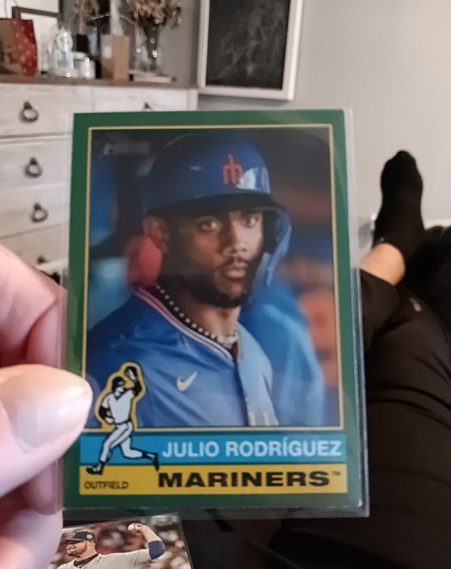 2025 Topps Heritage #369 Julio Rodriguez — front