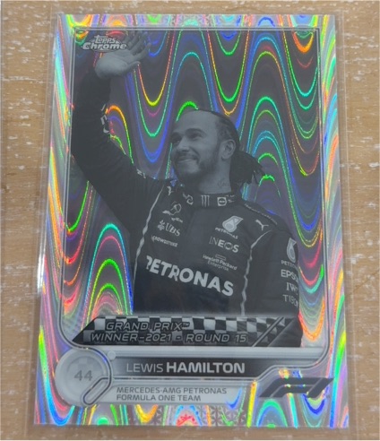 2021 Topps Chrome Formula 1 #40 Lewis Hamilton Black & White Raywave — front