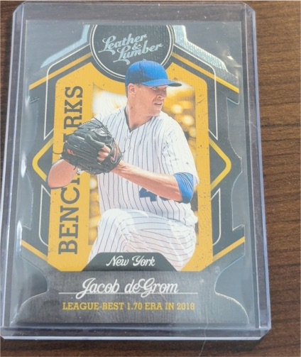 2019 Panini Leather & Lumber BenchMarks #B-4 Jacob deGrom — front