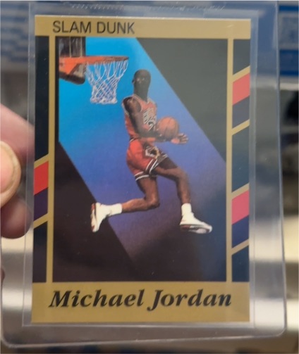 1990 Slam Dunk #8 Michael Jordan — front