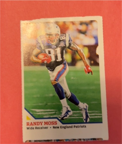 2010 Sports Illustrated for Kids #518 Randy Moss — front