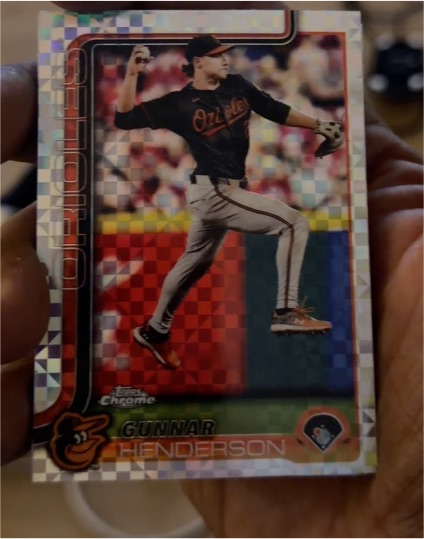 2025 Topps Chrome #213 Gunnar Henderson — front