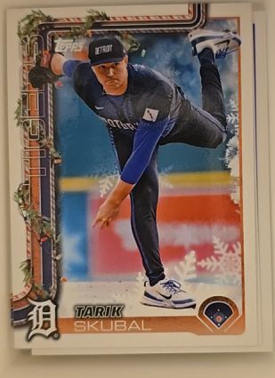 2025 Topps Holiday #H74 Tarik Skubal — front