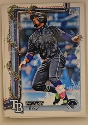 2025 Topps Holiday #H20 Yandy Diaz — front