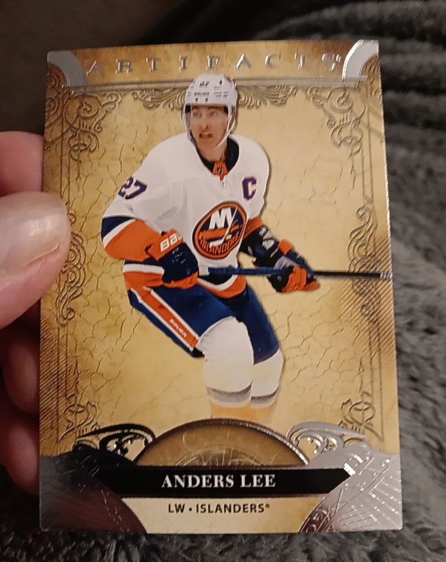 2020-21 Upper Deck Artifacts #1 Anders Lee — front