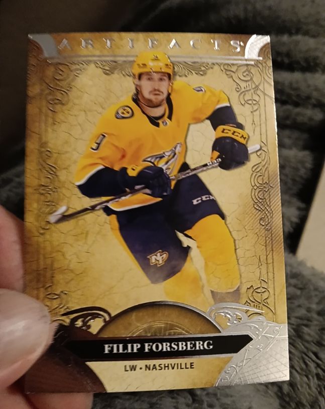 2020-21 Upper Deck Artifacts #22 Filip Forsberg — front