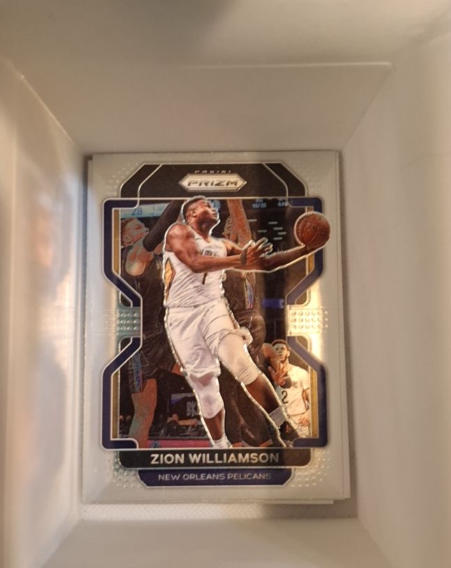 2021-22 Panini Prizm #108 Zion Williamson — front