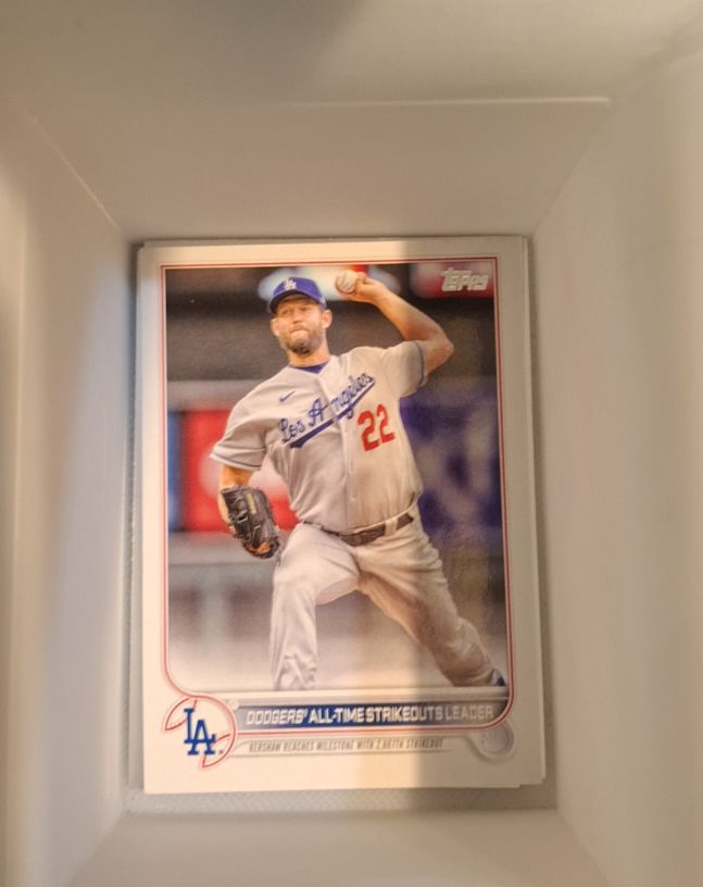 2022 Topps Update #US309 Clayton Kershaw Dodgers All-Time Strikeouts Leader — front