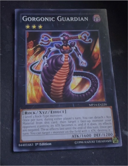 Yu-Gi-Oh! 1996 MP14-EN220 Gorgonic Guardian — front