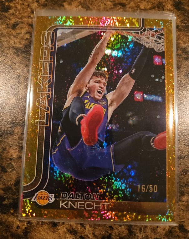 2025-26 Topps #153 Dalton Knecht — front