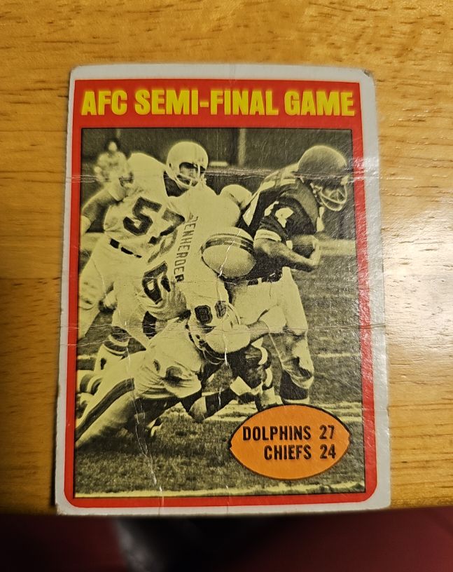 1972 Topps #133 AFC Semi-Final Game Dolphins/ Chiefs — front