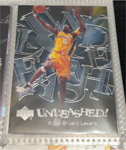 2000-01 Upper Deck Unleashed #U8 Kobe Bryant — front