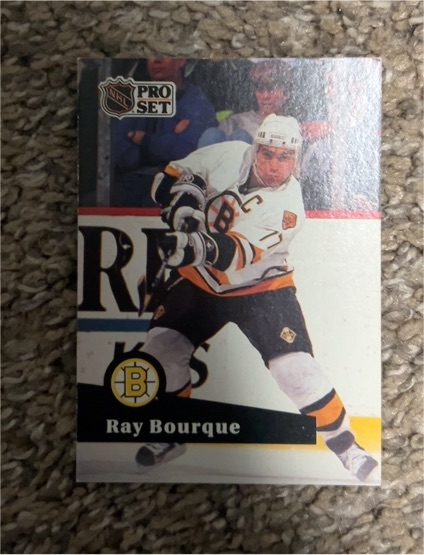 1991-92 Pro Set #9 Ray Bourque — front