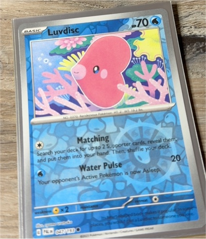 2023 Pokémon Paldea Evolved #047 Luvdisc — front
