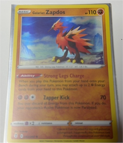 2021 Pokémon TCG Evolving Skies #082 Galarian Zapdos — front