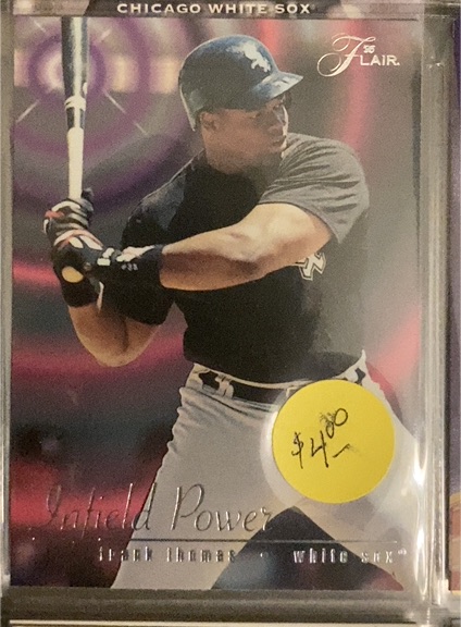 1995 Fleer Flair #8 Frank Thomas — front