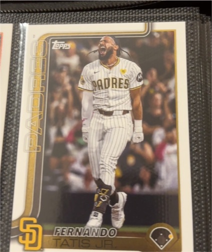 2025 Topps #600 Fernando Tatis Jr. — front