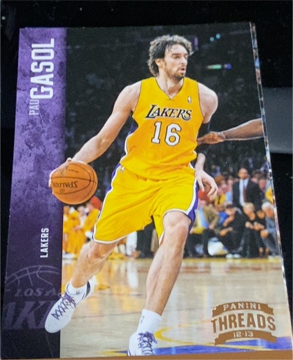 2012-13 Panini Threads #66 Pau Gasol — front