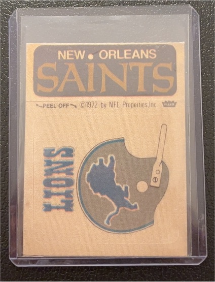 1972 Fleer Cloth Patch New Orleans Saints — front