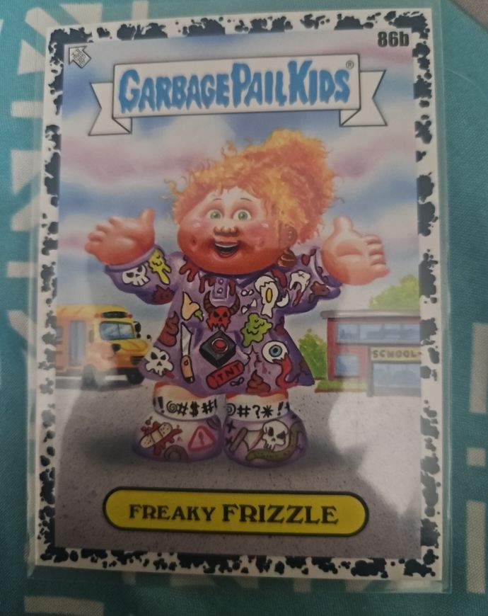 2022 Topps Garbage Pail Kids Book Worms #86b Freaky Frizzle — front