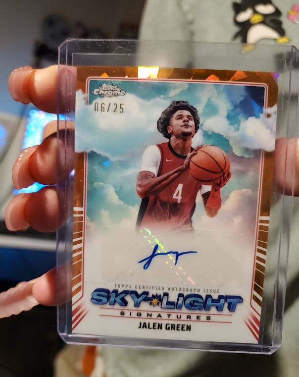2024-25 Topps Chrome Sky-Light Signatures #SLS-JG Jalen Green — front