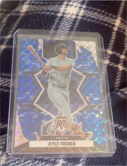 2022 Panini Mosaic #30 Kyle Tucker — front