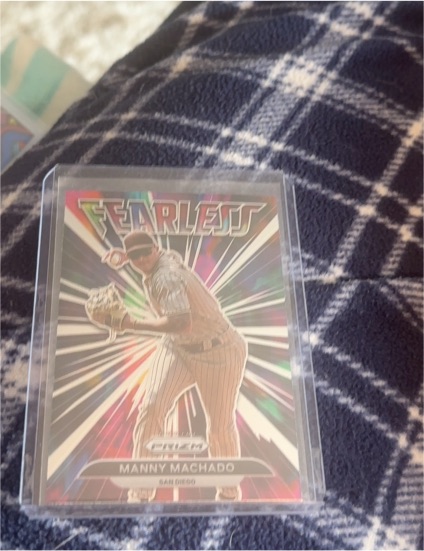 2022 Panini Prizm Fearless #FL-18 Manny Machado — front