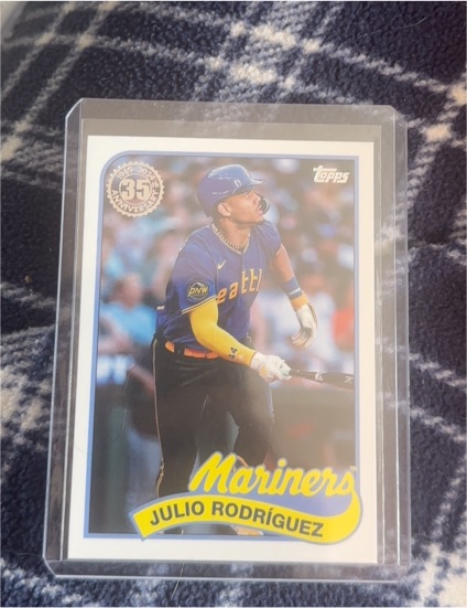 2024 Topps Series 1 1989 Topps #89B-66 Julio Rodríguez — front