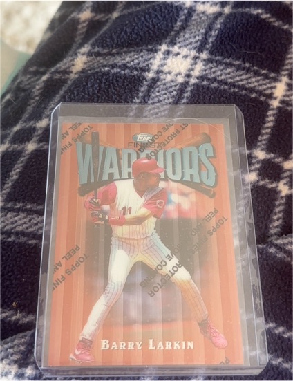 1997 Topps Finest Warriors #66 Barry Larkin — front