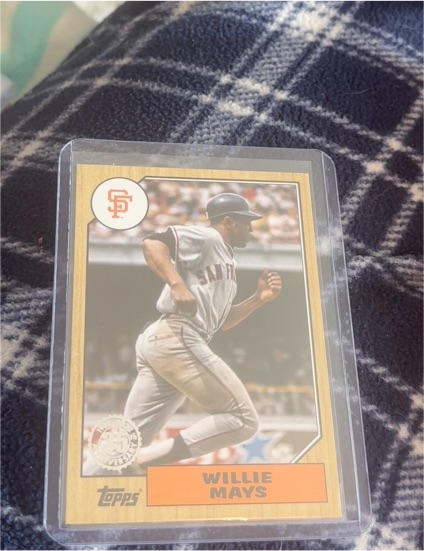 2022 Topps Series 1 1987 Topps 35th Anniversary #T87-96 Willie Mays — front