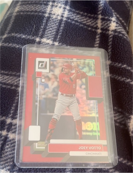2022 Donruss #125 Joey Votto — front