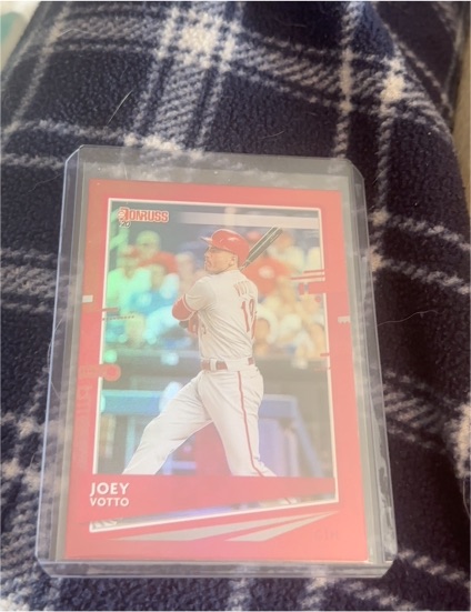 2020 Donruss #82 Joey Votto — front