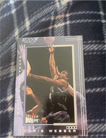 2001-02 Fleer Genuine #9 Chris Webber — front