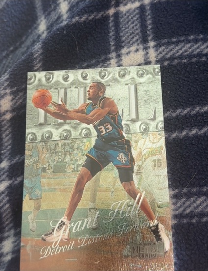1998-99 Skybox Metal Universe #50 Grant Hill — front