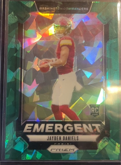 2024 Panini Prizm Emergent #2 Jayden Daniels — front