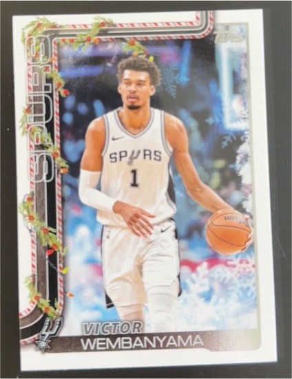 2025-26 Topps Holiday #H156 Victor Wembanyama — front