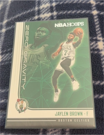 2017-18 Panini NBA Hoops Zero Gravity #2 Jaylen Brown — front