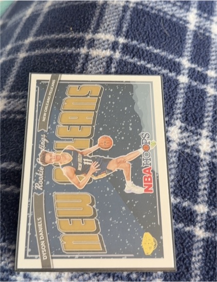 2022-23 Panini NBA Hoops #8 Dyson Daniels Rookie Greetings — front