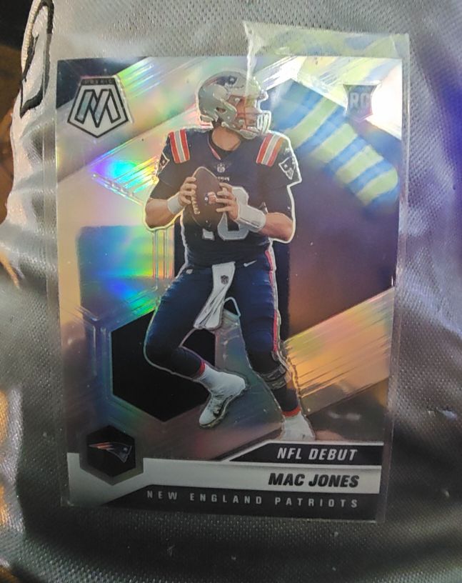 2021 Panini Mosaic NFL Debut #245 Mac Jones — front