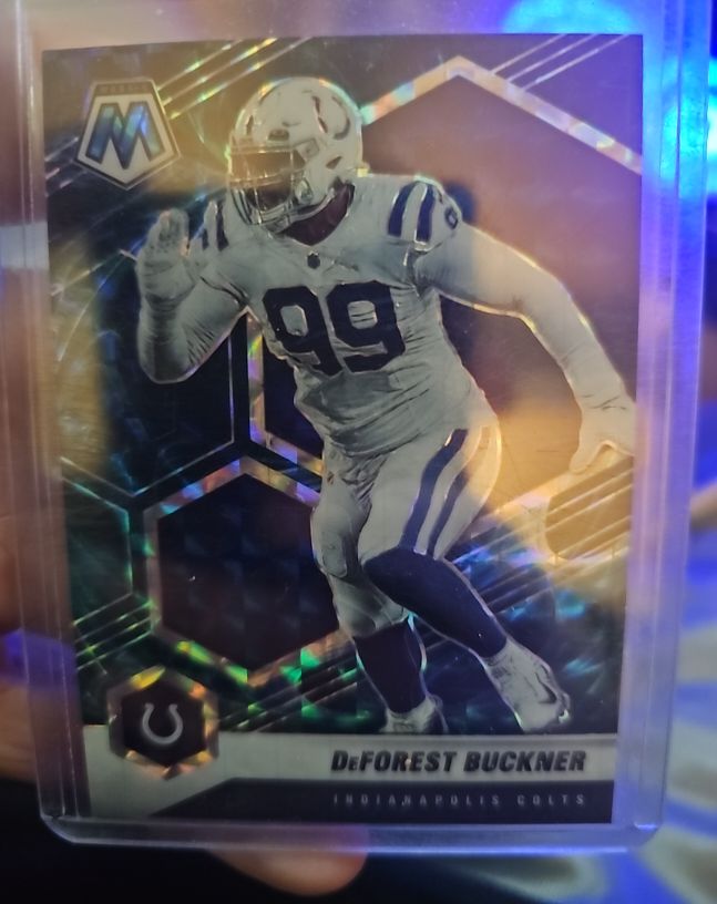 2021 Panini Mosaic #95 DeForest Buckner — front