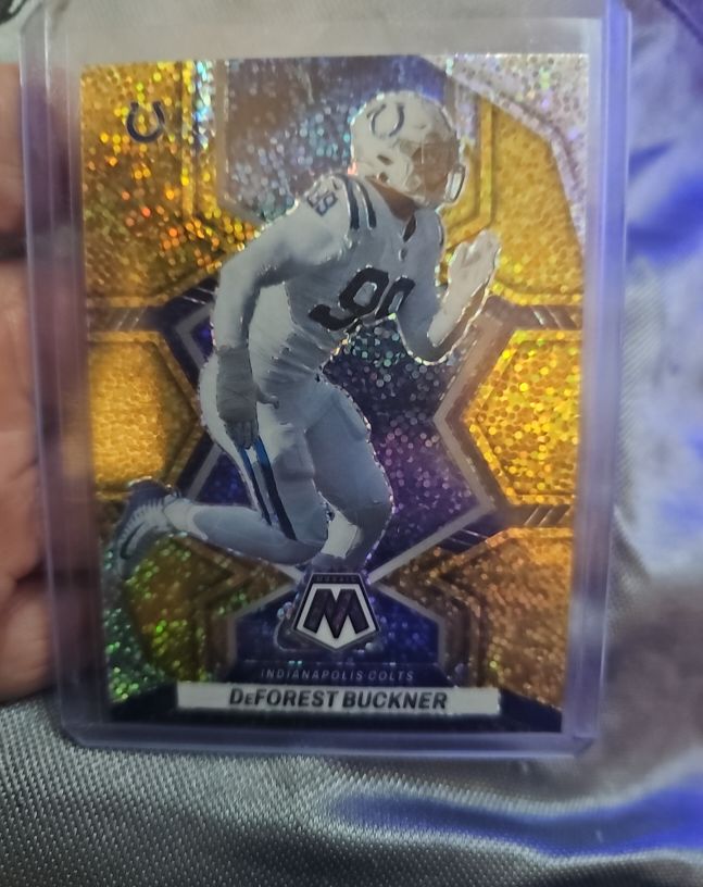 2022 Panini Mosaic #M DeForest Buckner — front