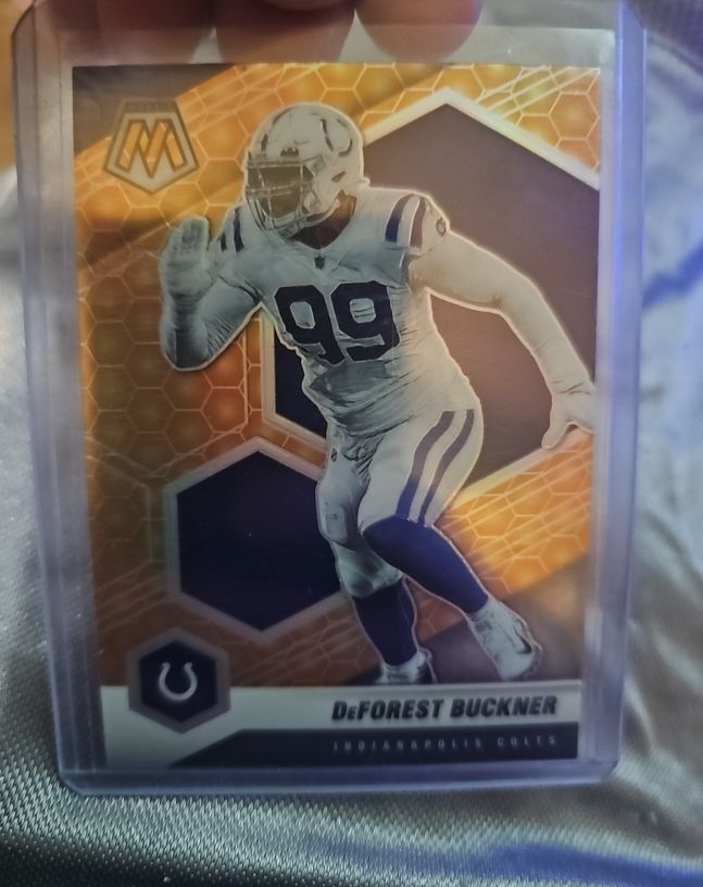 2021 Panini Mosaic #99 DeForest Buckner — front