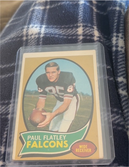 1970 Topps Football #66 Paul Flatley Falcons — front