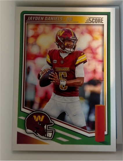 2025 Panini Score #195 Jayden Daniels — front