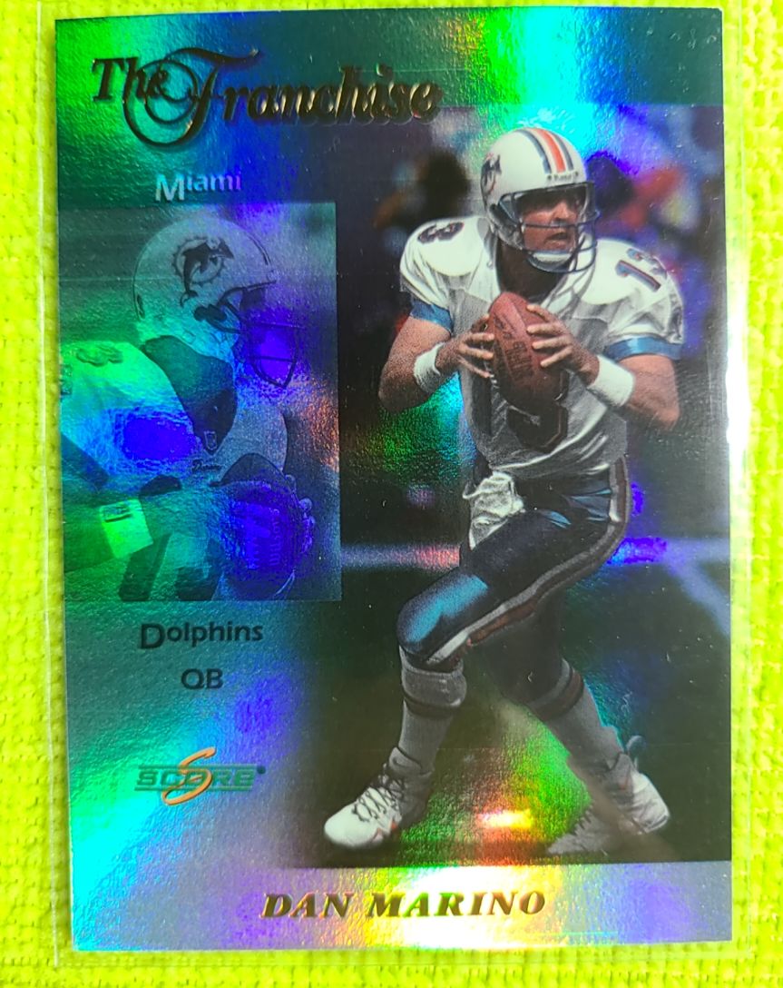 1999 Score The Franchise #16 Dan Marino — front