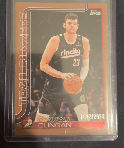 2025-26 Topps #126 Donovan Clingan — front