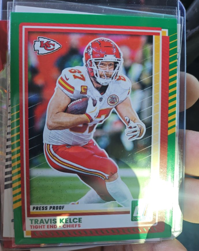 2025 Panini Donruss #191 Travis Kelce — front