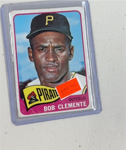 1965 Topps #160 Bob Clemente — front